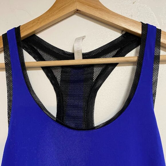 Fabletics Blue Racerback Women's Tank Top Size XS - Picture 4 of 10